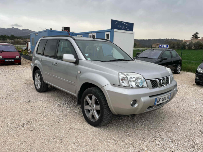NISSAN X-Trail Phase 2 2.2 dCi 4x4 136cv