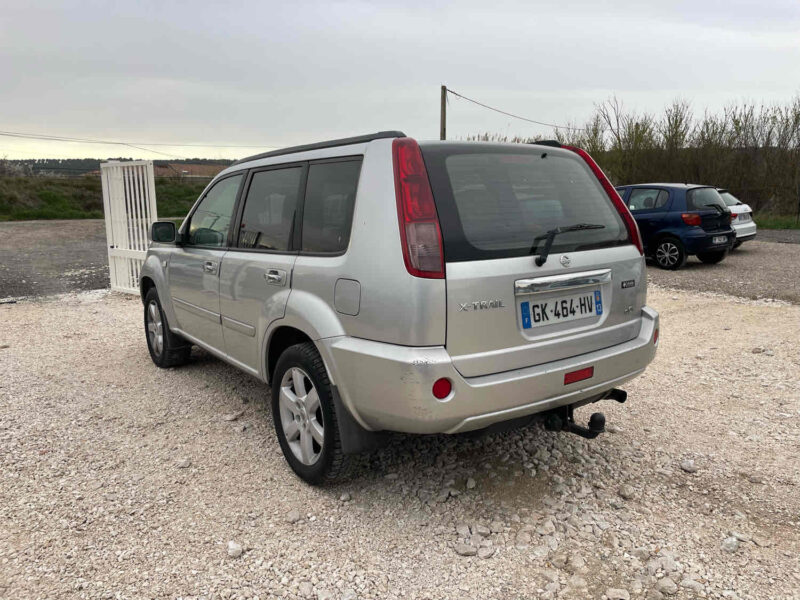 NISSAN X-Trail Phase 2 2.2 dCi 4x4 136cv