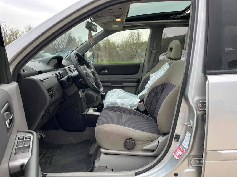 NISSAN X-Trail Phase 2 2.2 dCi 4x4 136cv