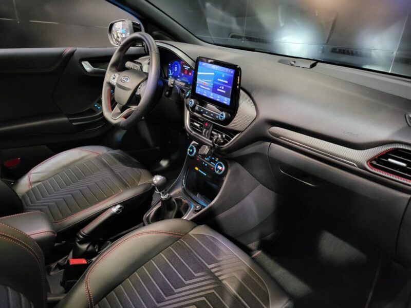 FORD PUMA ST-LINE ECOBOOST 12/2020 / TOIT OUVRANT / SIEGES CHAUFFANTS / APPLE CARPLAY / CAMERA DE RE