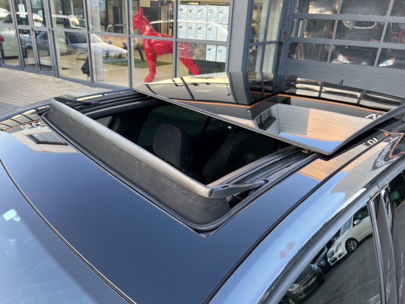 VOLKSWAGEN GOLF 7 VII GTI PERFORMANCE 2.0 TSI 230 BVA TOIT OUVRANT ACC DCC DYNAUDIO 5 Pt Garantie1an