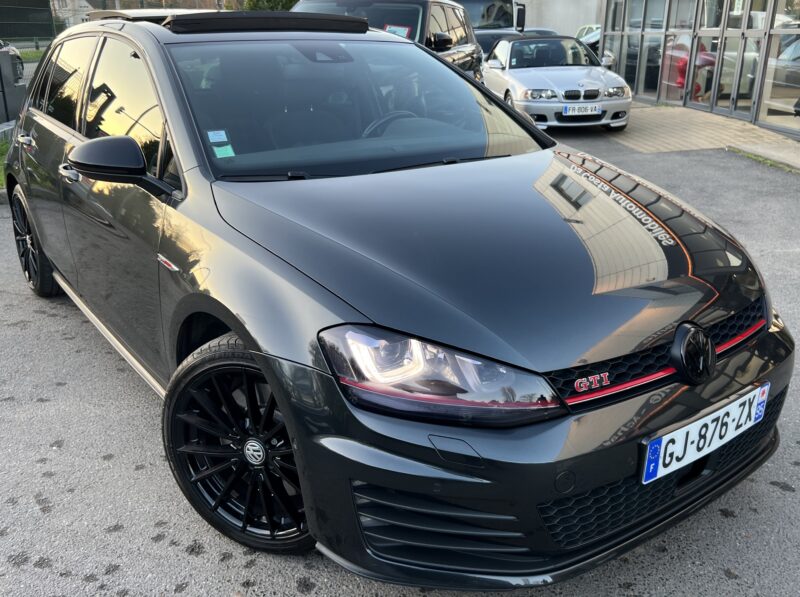 VOLKSWAGEN GOLF 7 VII GTI PERFORMANCE 2.0 TSI 230 BVA TOIT OUVRANT ACC DCC DYNAUDIO 5 Pt Garantie1an