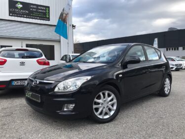 HYUNDAI i30 - PACK CONFORT 1.6 crdi 16V 115cv - GARANTIE 6 MOIS