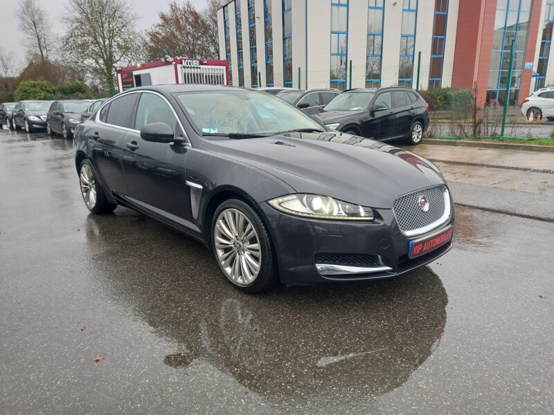 JAGUAR XF I 2011