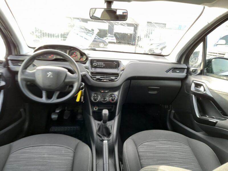PEUGEOT 208 I 2015