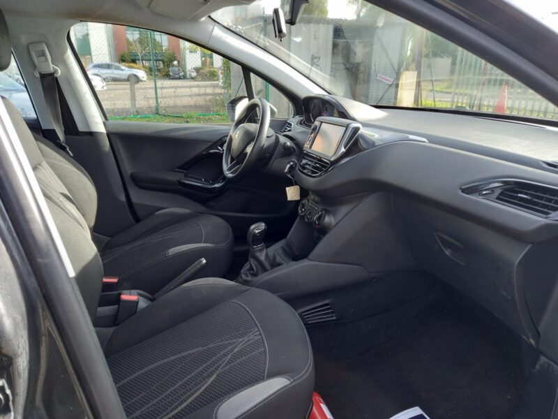 PEUGEOT 208 I 2013
