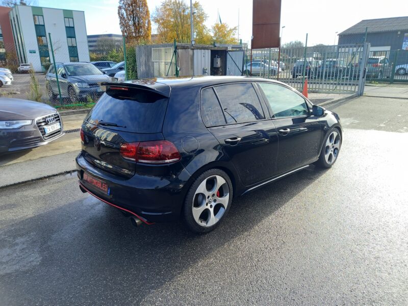 VOLKSWAGEN GOLF VI 2009