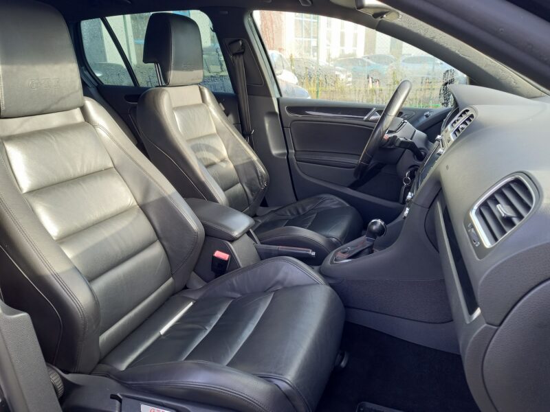 VOLKSWAGEN GOLF VI 2009