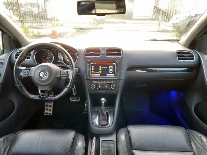 VOLKSWAGEN GOLF VI 2009