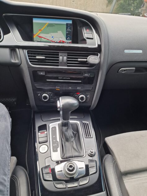 AUDI A5 S-LINE 3.0L 245 QUATTRO 2012