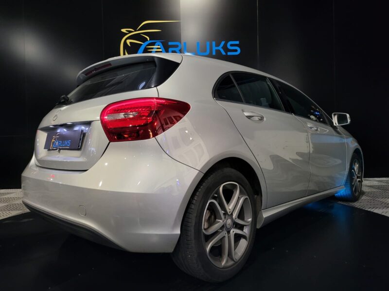 MERCEDES CLASSE A 180 122CV INSPIRATION 7G-DCT KEYLESS GO / PARK ASSYST
