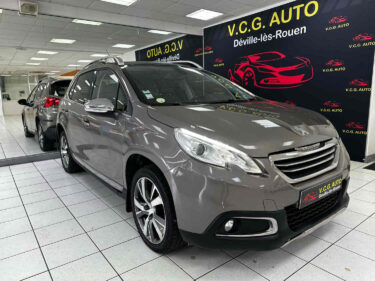 PEUGEOT 2008 1.6 e-HDI 115ch Féline Titane