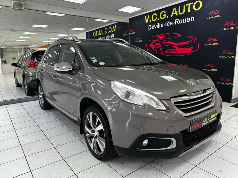 PEUGEOT 2008 1.6 e-HDI 115ch Féline Titane
