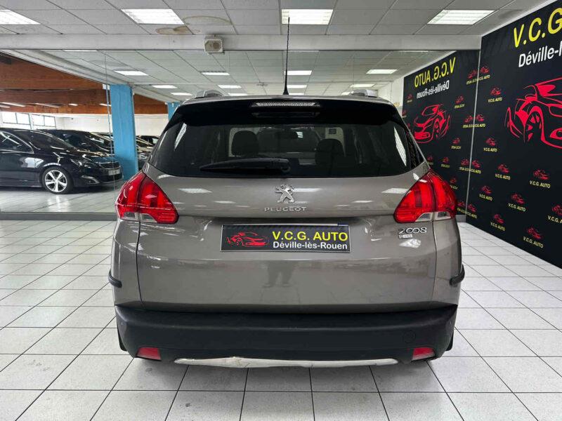 PEUGEOT 2008 1.6 e-HDI 115ch Féline Titane