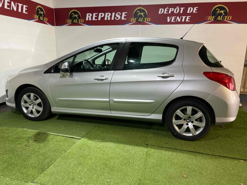 PEUGEOT 308 I 2011 1.6 HDi 92cv