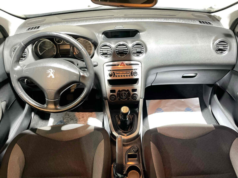 PEUGEOT 308 I 2011 1.6 HDi 92cv