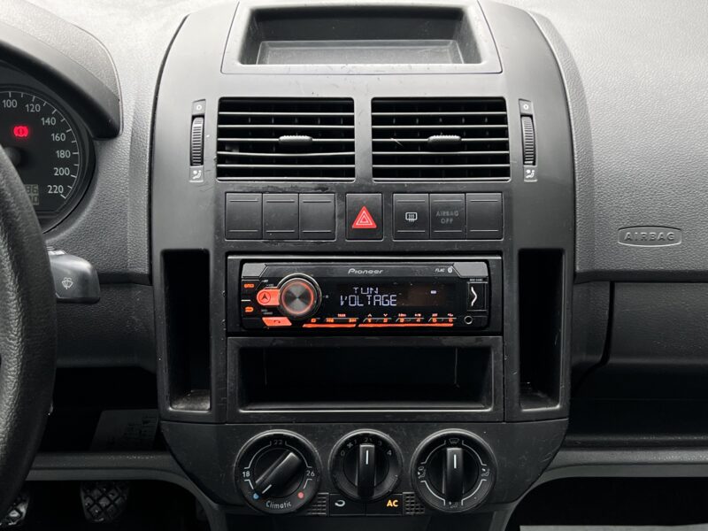 VOLKSWAGEN POLO IV 1.2 65 Cv 4 CV FISCAUX CLIMATISATION / CRIT AIR 2 - Garantie1an