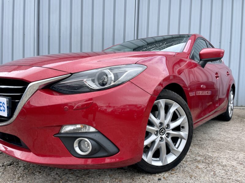 MAZDA 3 2013