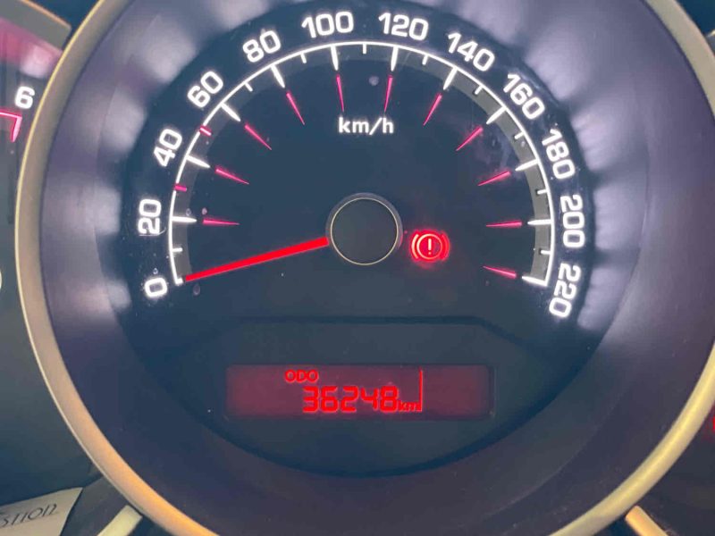 KIA VENGA 1.4 CRDi 90 1396cm3 90cv