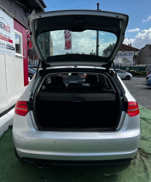 AUDI A3 SPORTBACK 2011