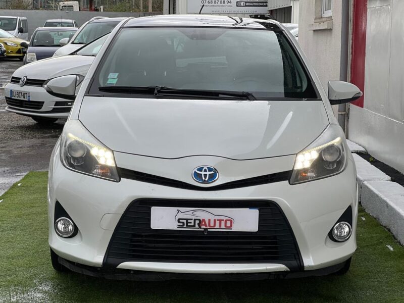 TOYOTA YARIS 2012
