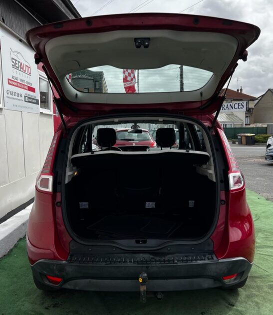 RENAULT SCÉNIC III 2011