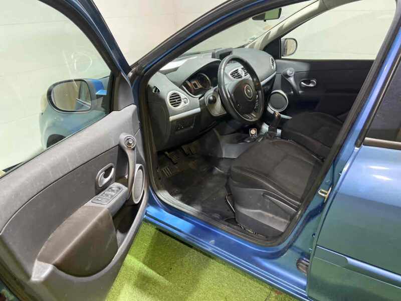 RENAULT CLIO III Grandtour 2010 1.5 dCi 86cv