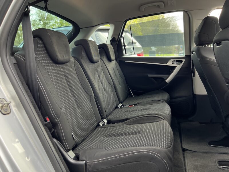 CITROEN C4 PICASSO PHASE 2 1.6 HDI 112 Cv GPS BLUETOOTH ATTELAGE BVM6 / CRIT AIR 2 - Garantie1an