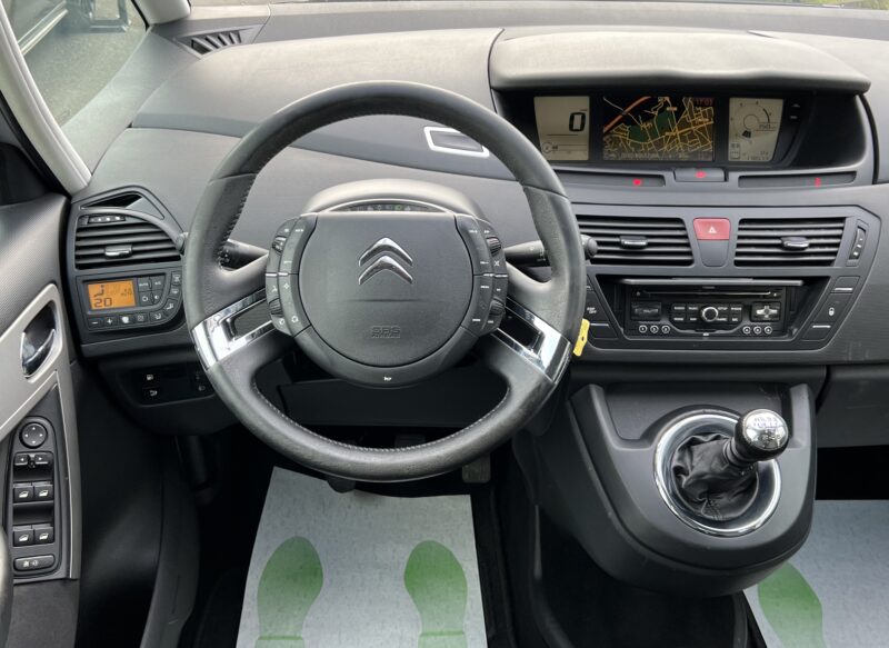 CITROEN C4 PICASSO PHASE 2 1.6 HDI 112 Cv GPS BLUETOOTH ATTELAGE BVM6 / CRIT AIR 2 - Garantie1an