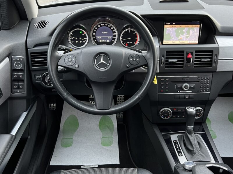 MERCEDES CLASSE GLK 220 CDI 2.2 170 Cv BOITE AUTO TOIT OUVRANT ATTELAGE GPS CRIT AIR 2 - Garantie1an