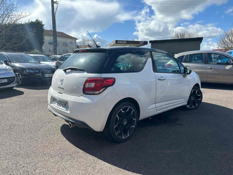 CITROEN DS3 2011