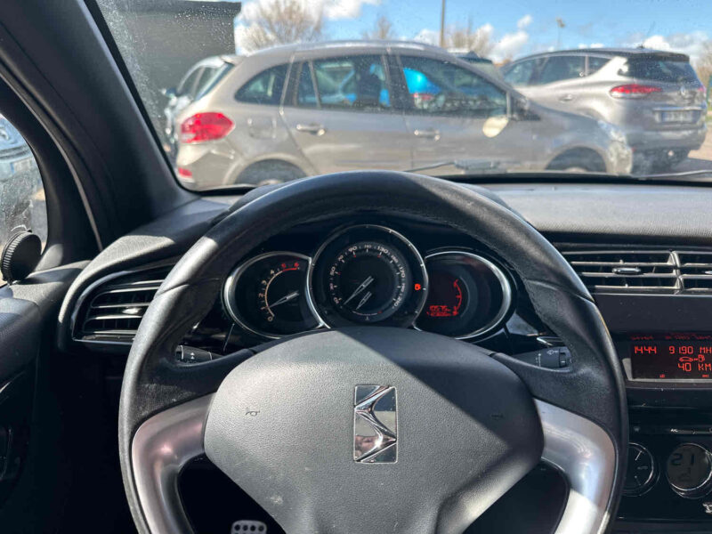 CITROEN DS3 2011
