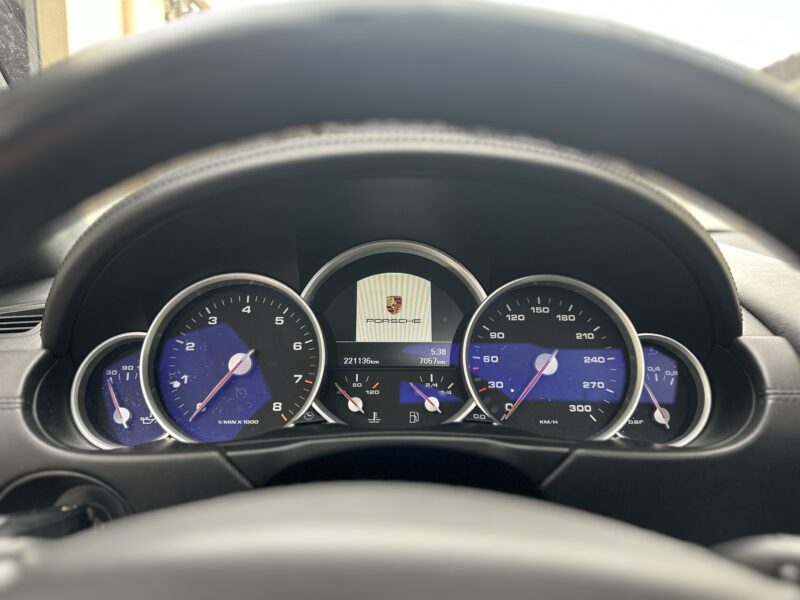 PORSCHE CAYENNE TURBO BOITE AUTO PAYER EN 4 FOIS 