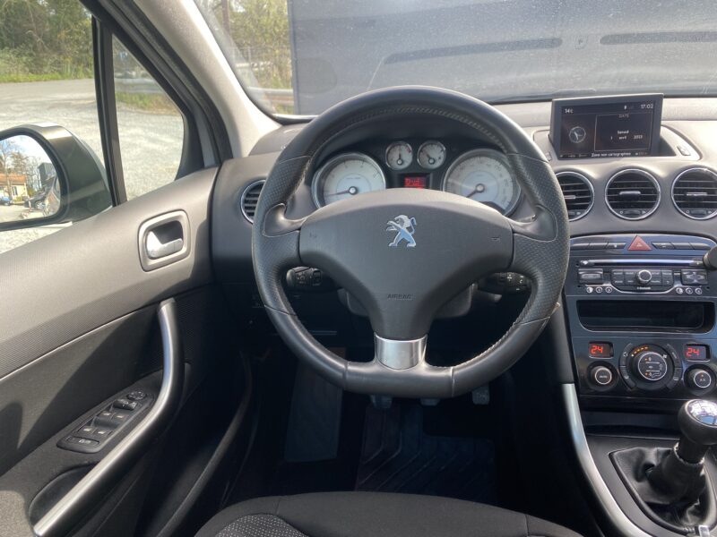 PEUGEOT 308 I 2012