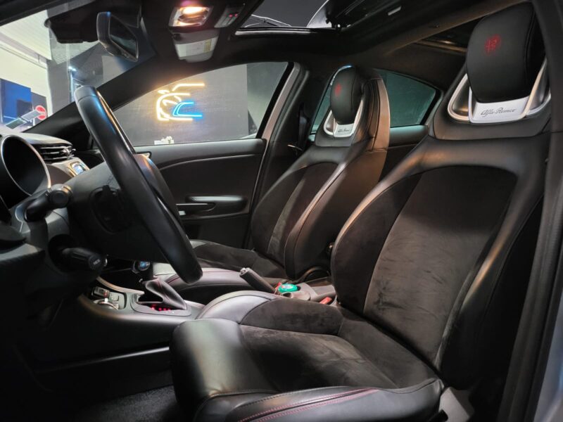 ALFA ROMEO GIULIETTA PHASE 3 1.8 TBi 16v 240CH VELOCE