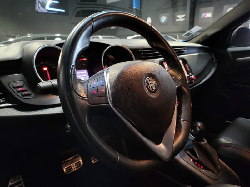 ALFA ROMEO GIULIETTA PHASE 3 1.8 TBi 16v 240CH VELOCE