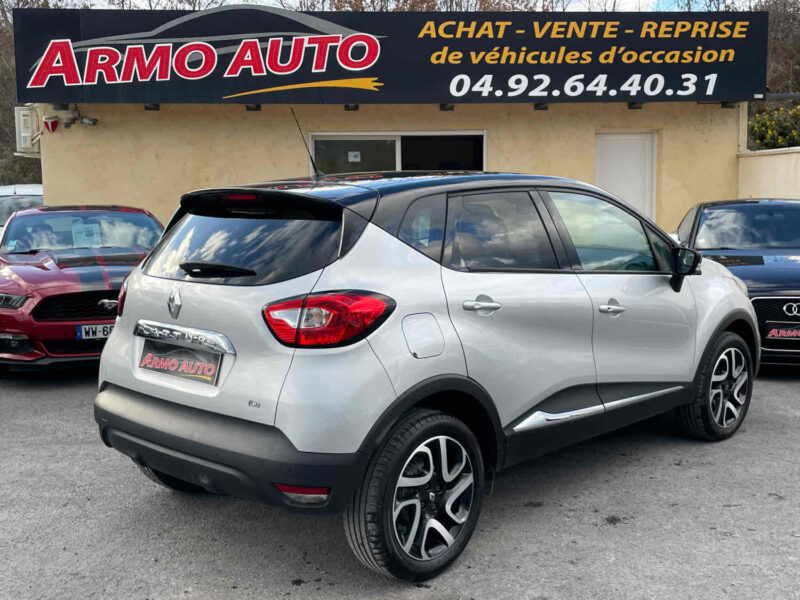 RENAULT CAPTUR  2015