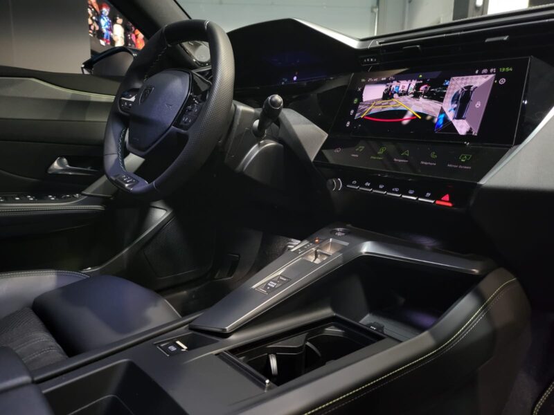 PEUGEOT 308 1.5 BlueHDi 130ch GT PACK EAT8 1950KM