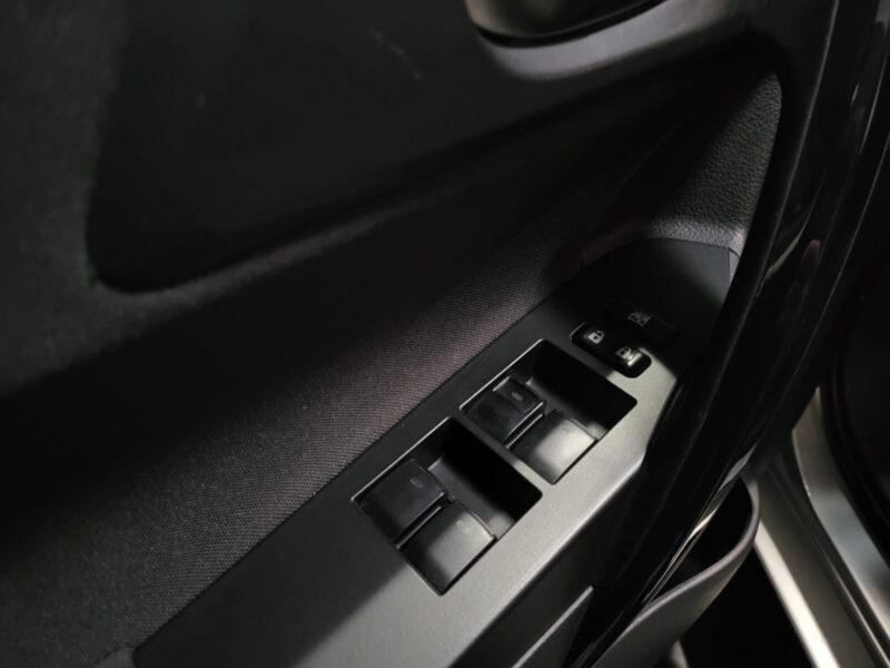 TOYOTA  AURIS Phase 2 HATCHBACK 1.2 116cv COLLECTION