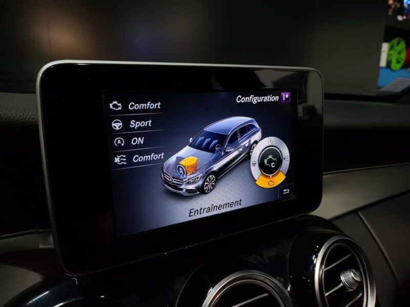 MERCEDES CLASSE C Break 180d BlueTEC 116cv Pack AMG Toit ouvrant panoramique