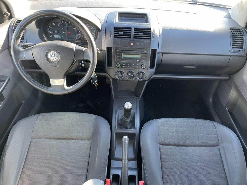 VOLKSWAGEN POLO 2007