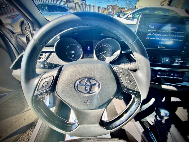 TOYOTA C-HR DYNAMIC 2017