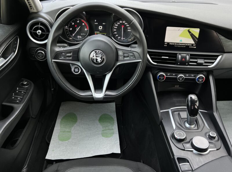 ALFA ROMEO GIULIA II II 2.2 150 Cv - BOITE AUTO ORIGINE FRANCE CRIT AIR 2 / FULL BLACK - Garantie1an