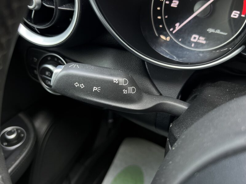 ALFA ROMEO GIULIA II II 2.2 150 Cv - BOITE AUTO ORIGINE FRANCE CRIT AIR 2 / FULL BLACK - Garantie1an