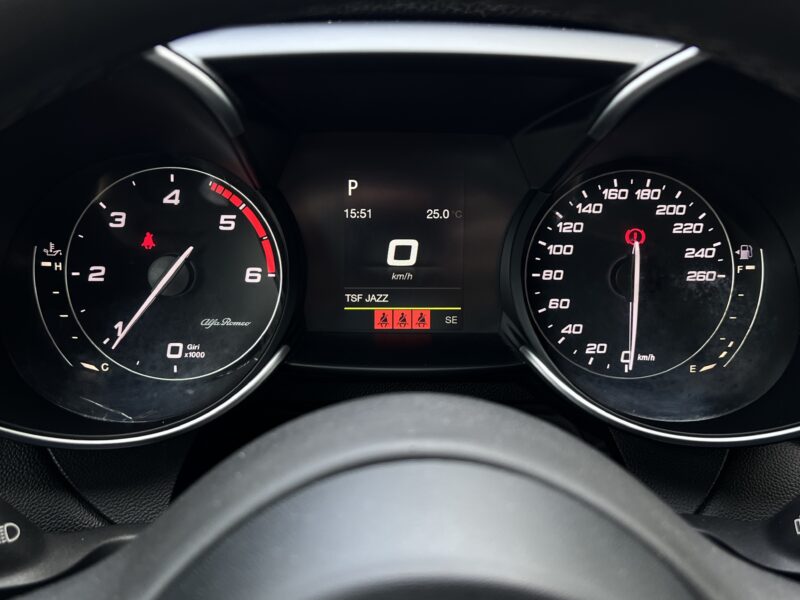 ALFA ROMEO GIULIA II II 2.2 150 Cv - BOITE AUTO ORIGINE FRANCE CRIT AIR 2 / FULL BLACK - Garantie1an