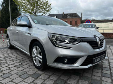 RENAULT MEGANE IV Grandtour 2017