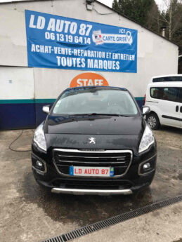 PEUGEOT 3008  2015