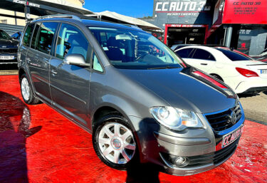 VOLKSWAGEN TOURAN 2007