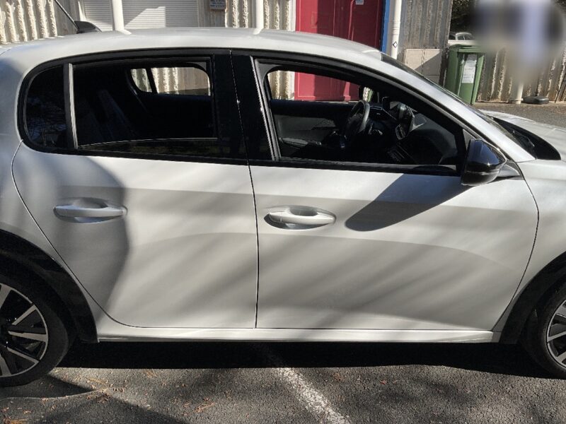 PEUGEOT 208 1.2 PureTech GT 100 CV GARANTIE 12 MOIS