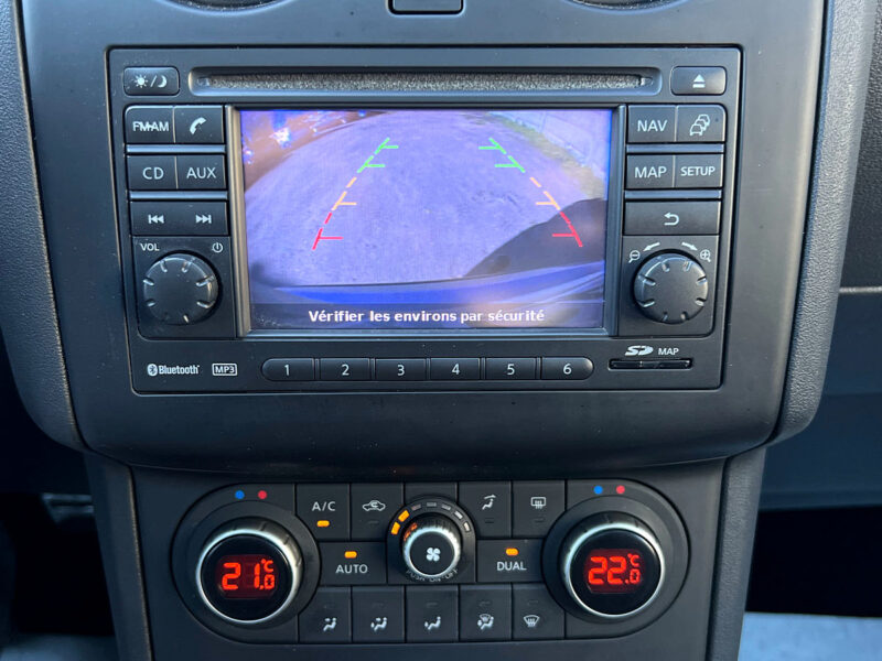 NISSAN QASHQAI PHASE II TEKNA 1.6 DCI 130 ATTELAGE CUIR CAMERA TOIT PANO GPS BLUETOOTH Garantie1an